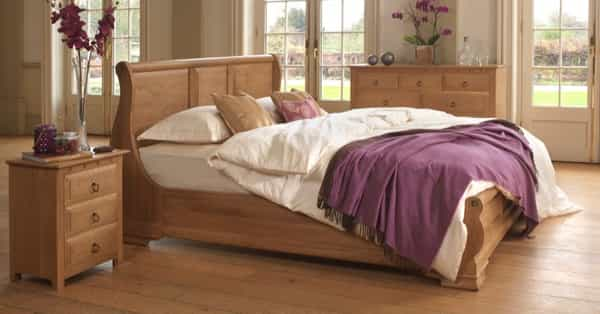 monaco sleigh bed